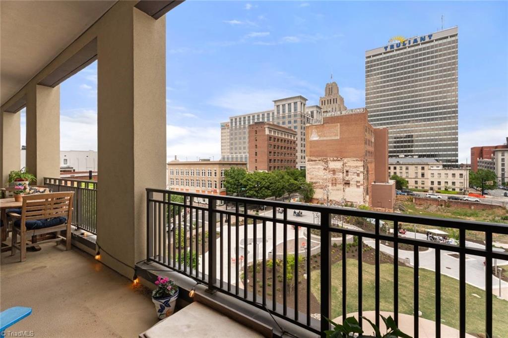 1 Park Vista Lane # 430, Winston-Salem Unit: 430