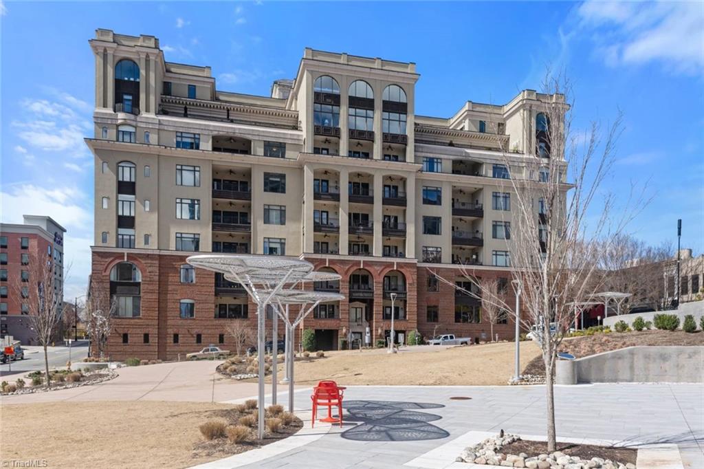 1 Park Vista Lane # 430, Winston-Salem Unit: 430