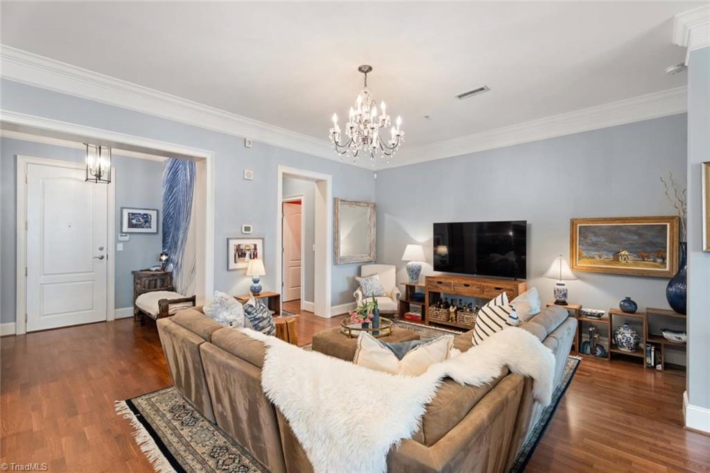 1 Park Vista Lane # 430, Winston-Salem Unit: 430