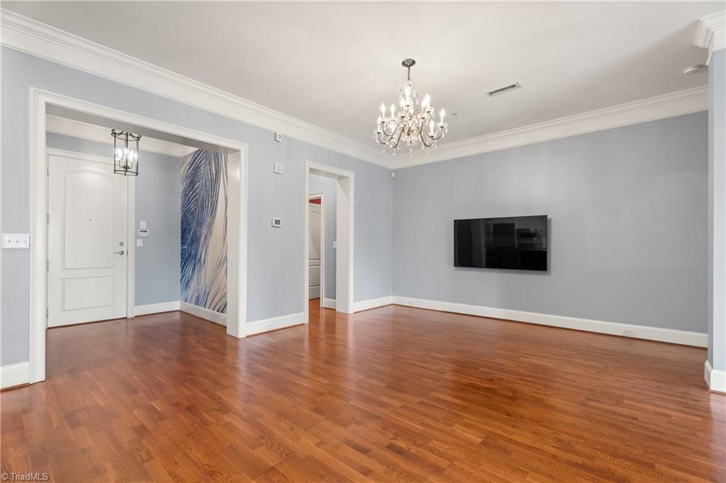 1 Park Vista Lane # 430, Winston-Salem Unit: 430