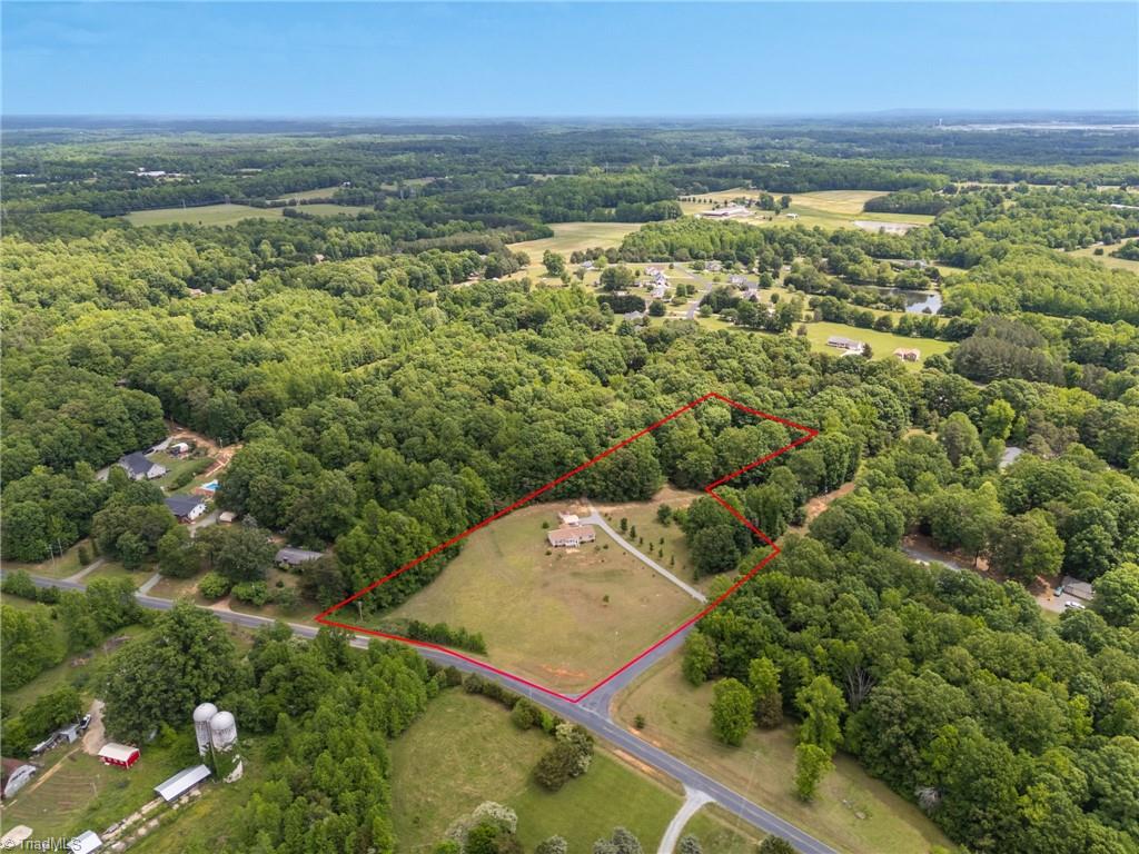 2533 Croatan Trail