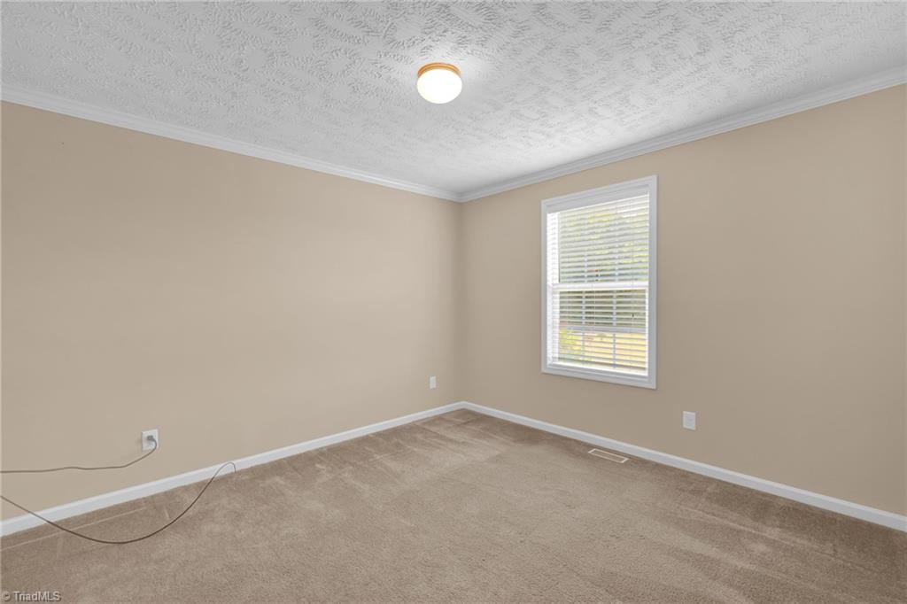 2533 Croatan Trail