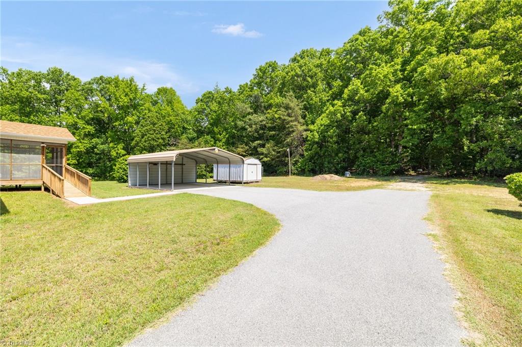 2533 Croatan Trail
