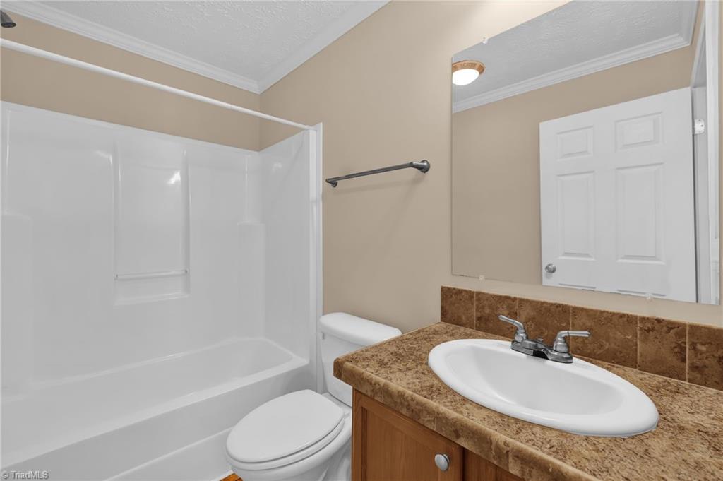 2533 Croatan Trail