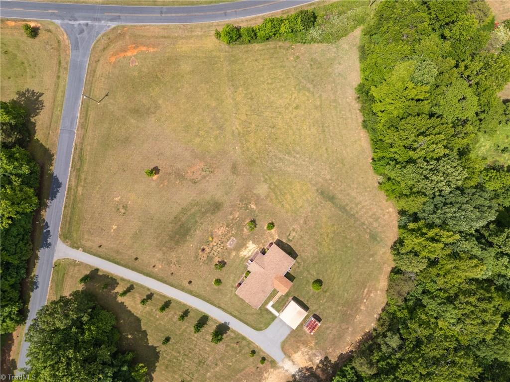2533 Croatan Trail