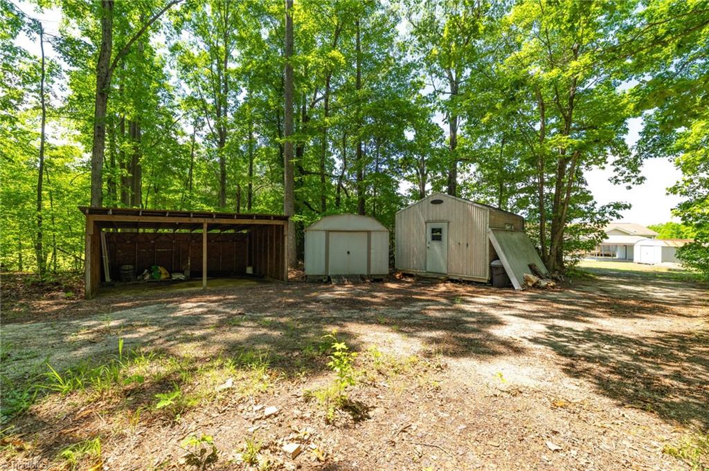2533 Croatan Trail