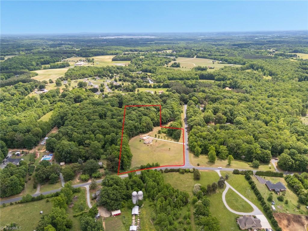 2533 Croatan Trail