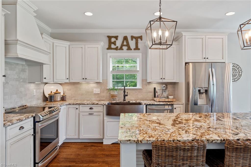 3922 Tam O Shanter Road