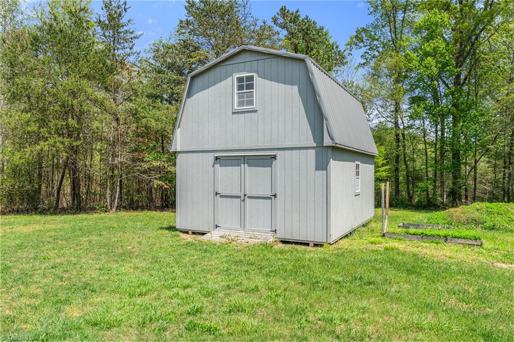 1285 Waitman Road