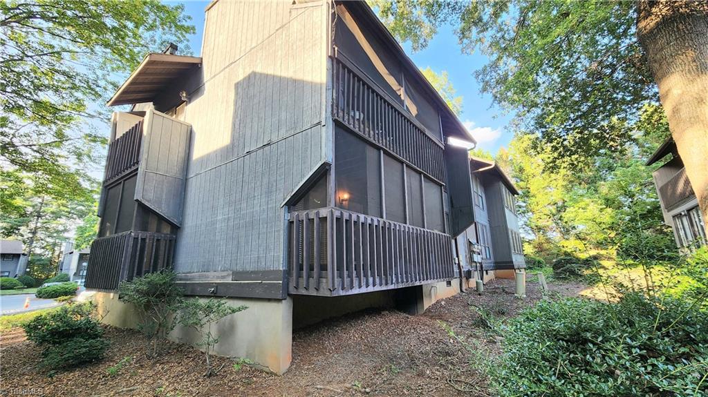 127 Cedar Cove Lane, Winston-Salem