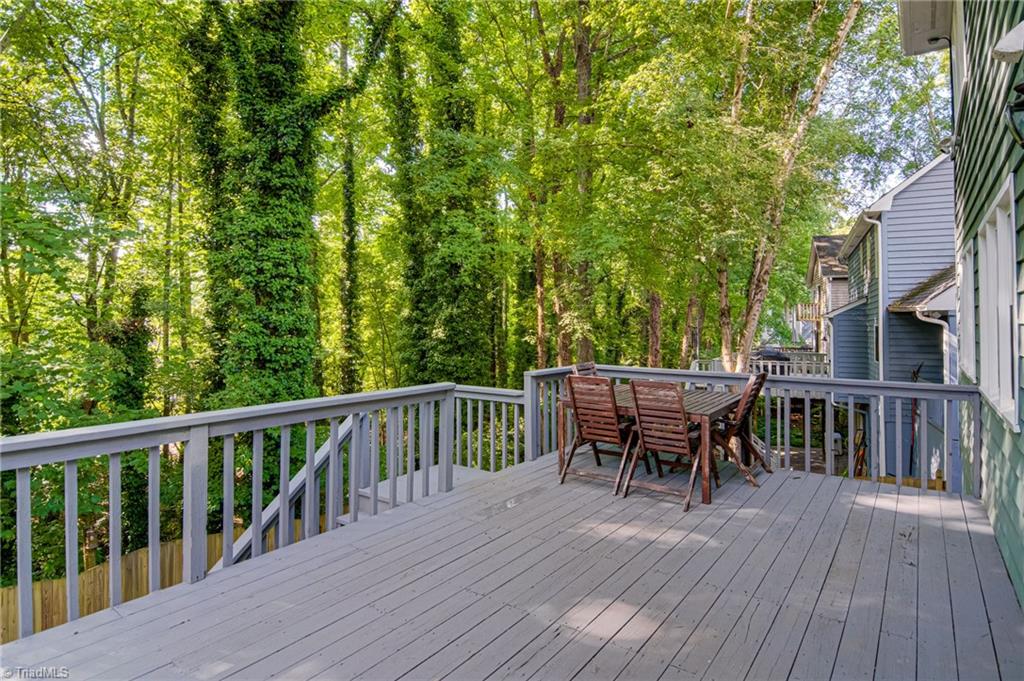33 Carrisbrooke Lane, Winston-Salem