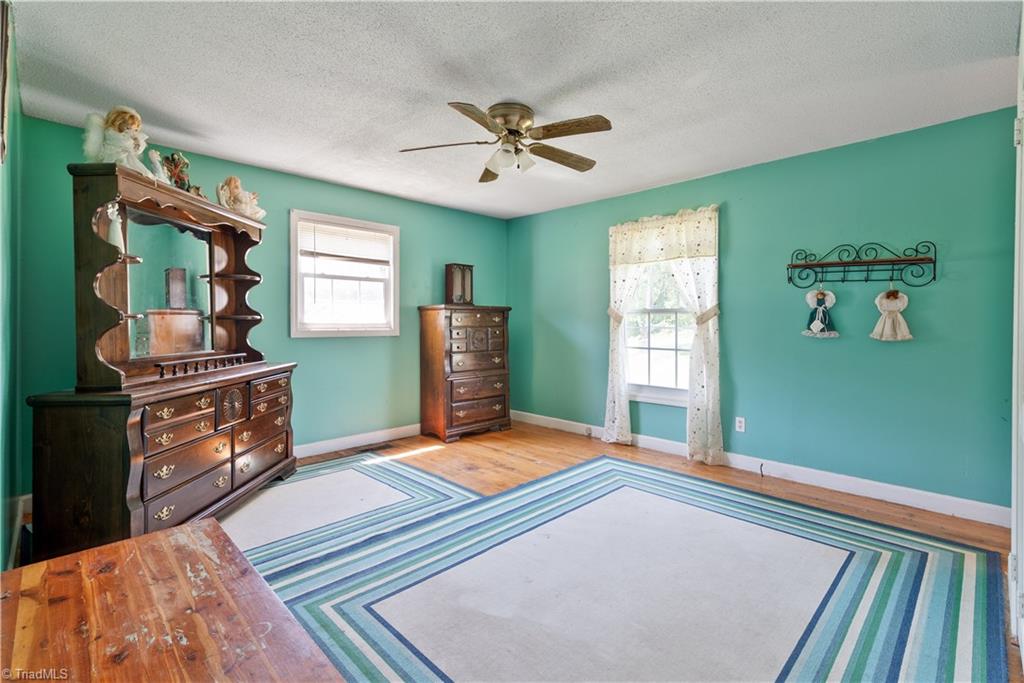 5740 Murray Road, Winston-Salem