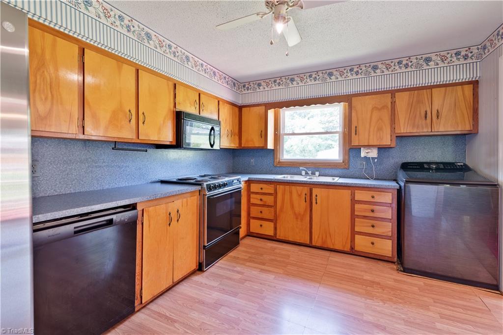 5740 Murray Road, Winston-Salem