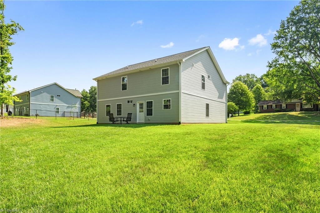 2948 Lashmit Drive, Winston-Salem