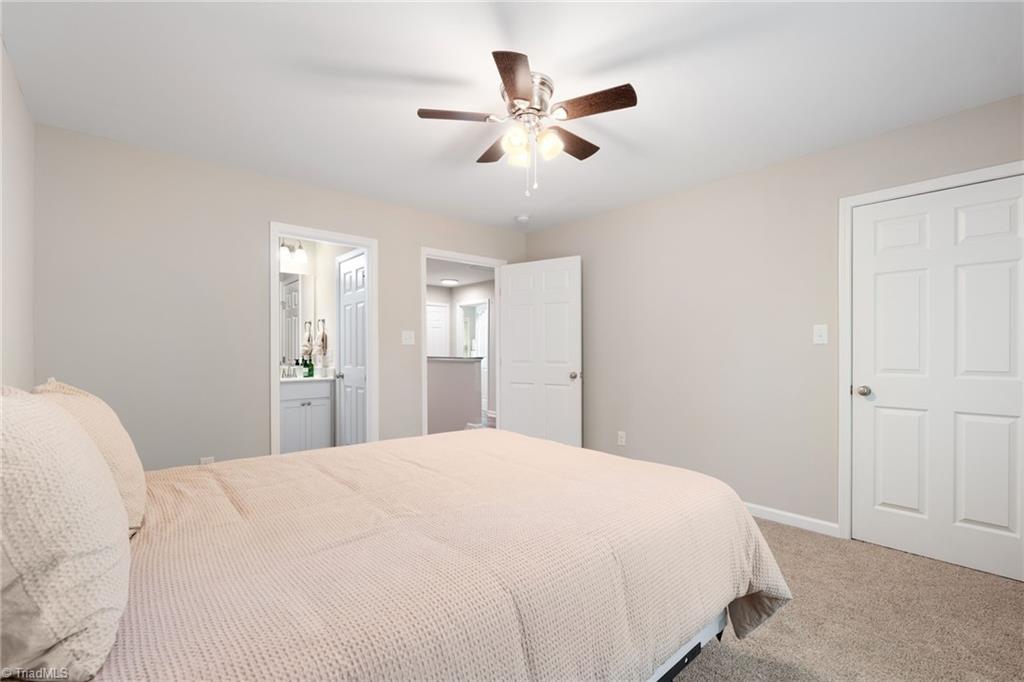 2948 Lashmit Drive, Winston-Salem