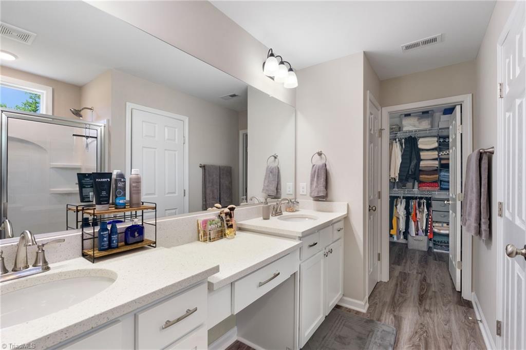 2948 Lashmit Drive, Winston-Salem