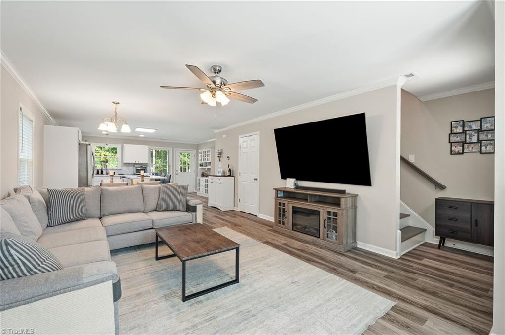 2948 Lashmit Drive, Winston-Salem
