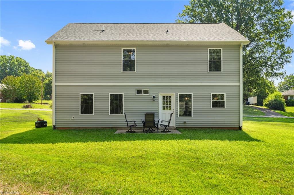 2948 Lashmit Drive, Winston-Salem