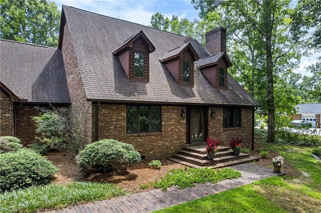 304 Cascade Drive