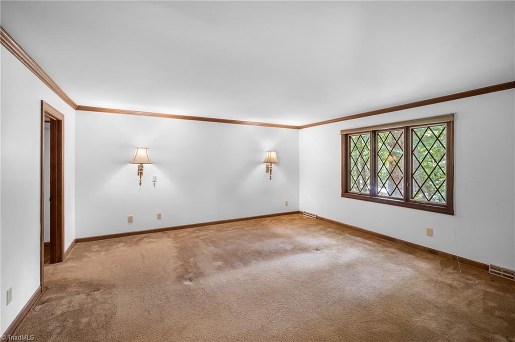 304 Cascade Drive