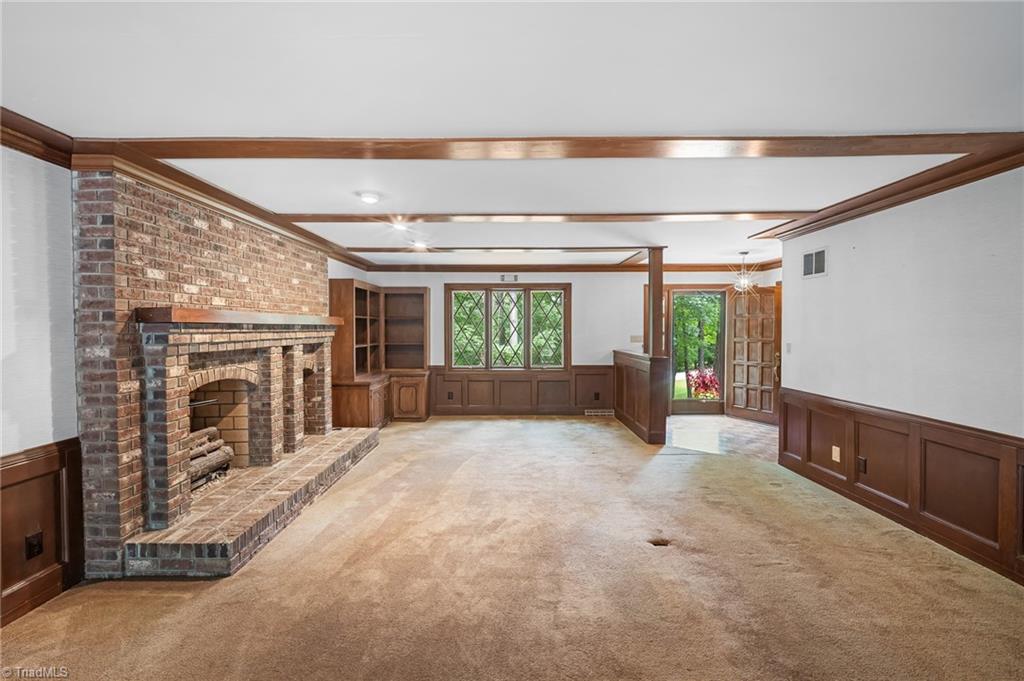 304 Cascade Drive