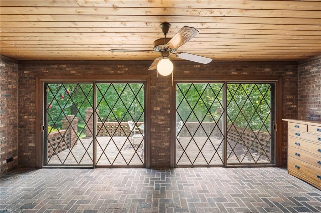 304 Cascade Drive