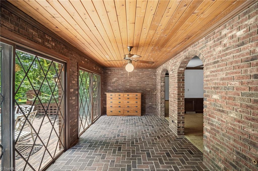 304 Cascade Drive