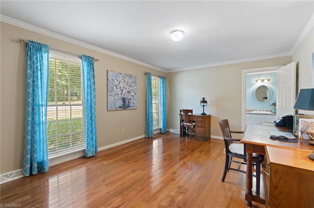 205 Heatherton Way, Winston-Salem