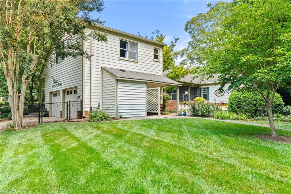 205 Heatherton Way, Winston-Salem