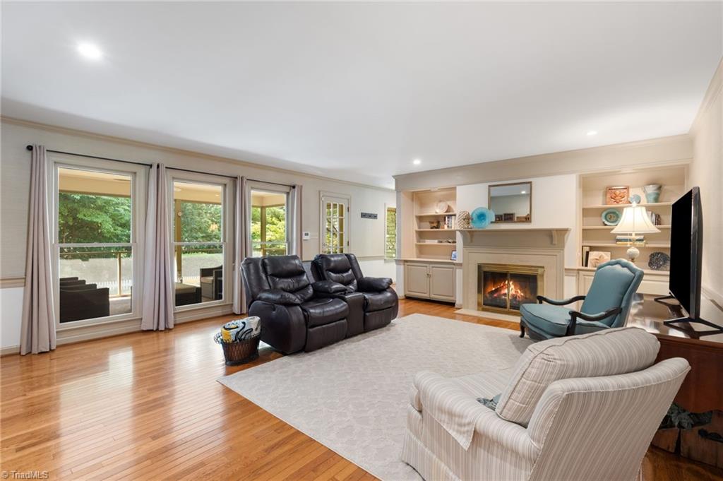 205 Heatherton Way, Winston-Salem