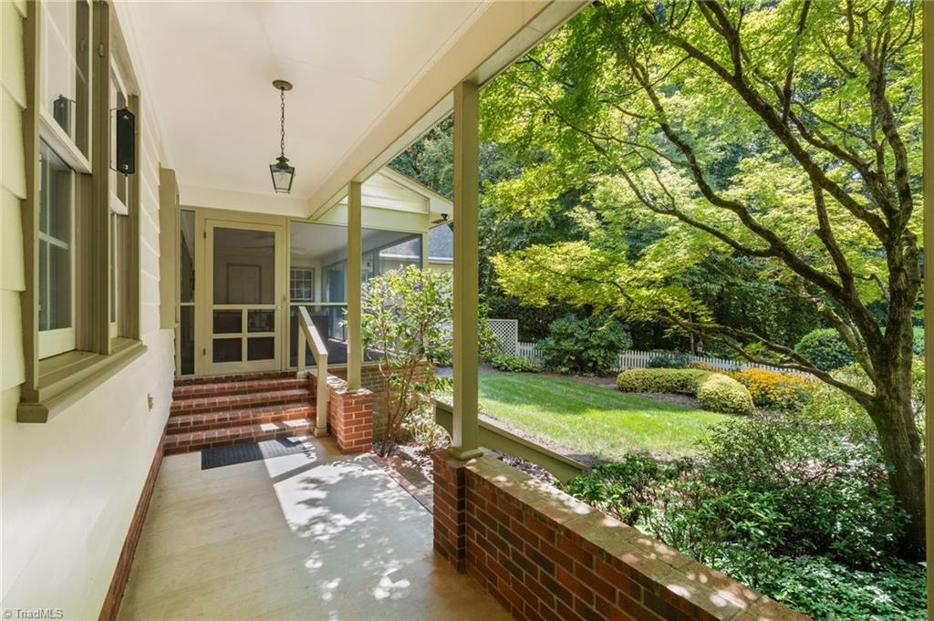 205 Heatherton Way, Winston-Salem