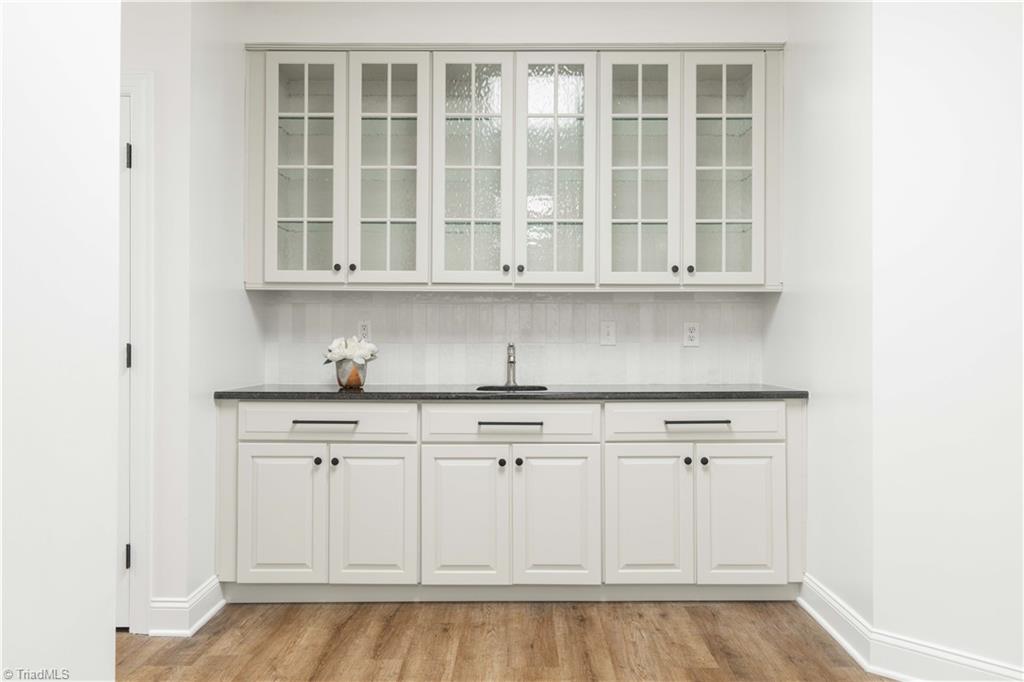 3940 Beechridge Road, Winston-Salem