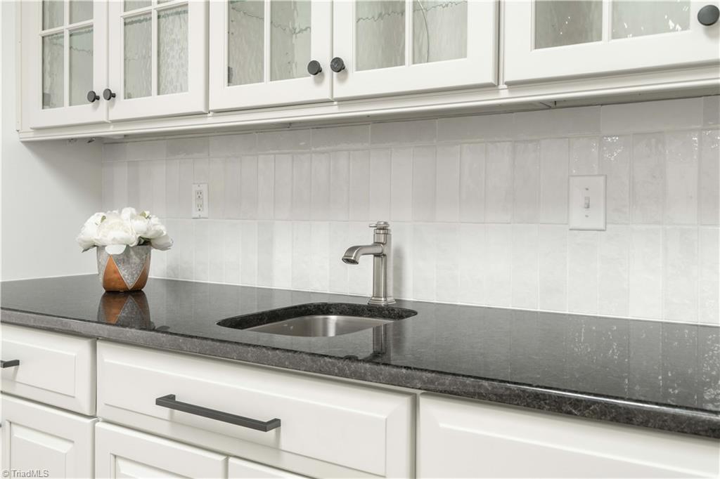 3940 Beechridge Road, Winston-Salem