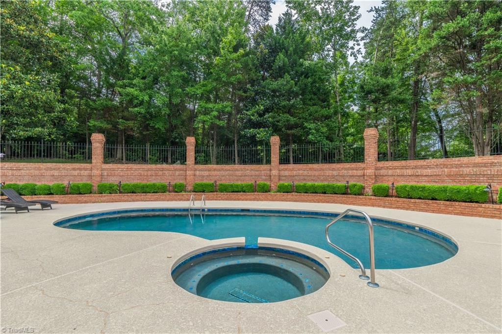 3940 Beechridge Road, Winston-Salem