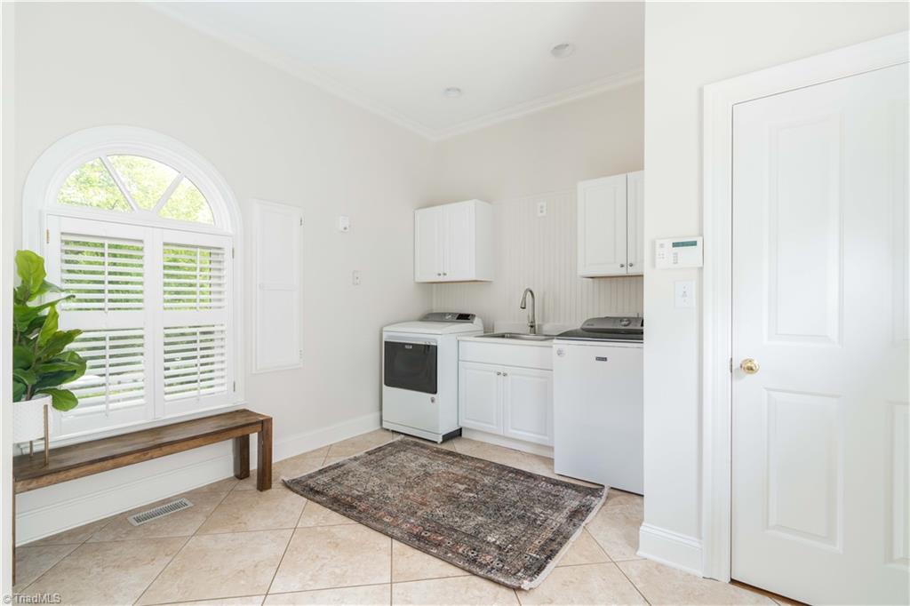 3940 Beechridge Road, Winston-Salem