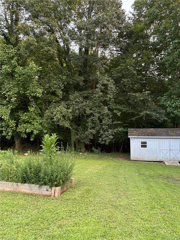 5046 Fleetwood Circle, Winston-Salem
