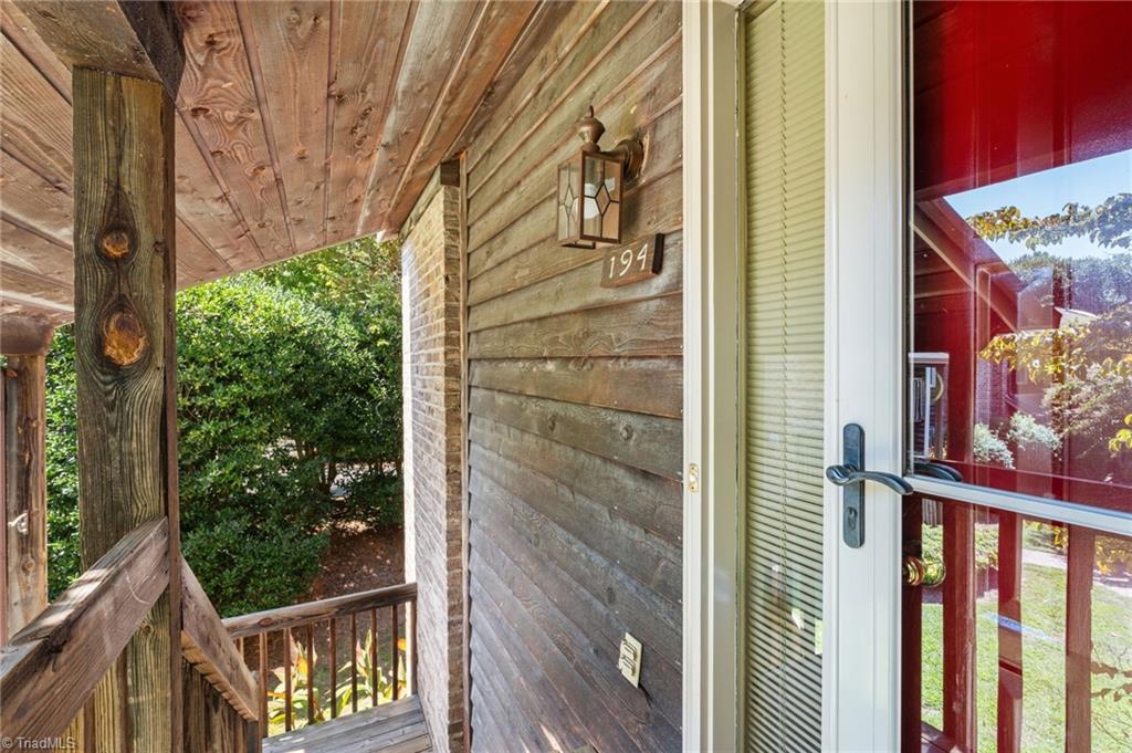 194 Kinloch Court, Winston-Salem