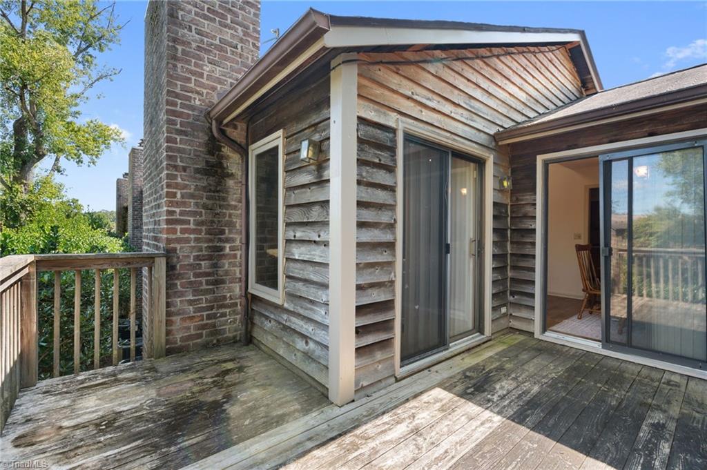 194 Kinloch Court, Winston-Salem