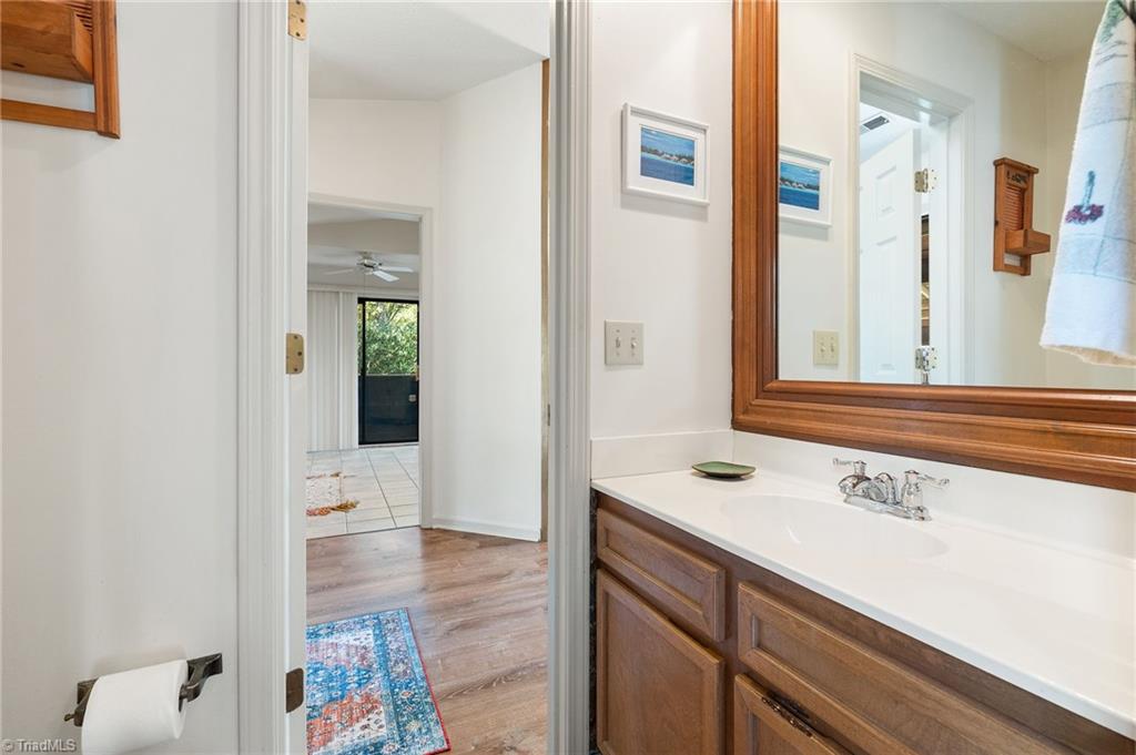 194 Kinloch Court, Winston-Salem