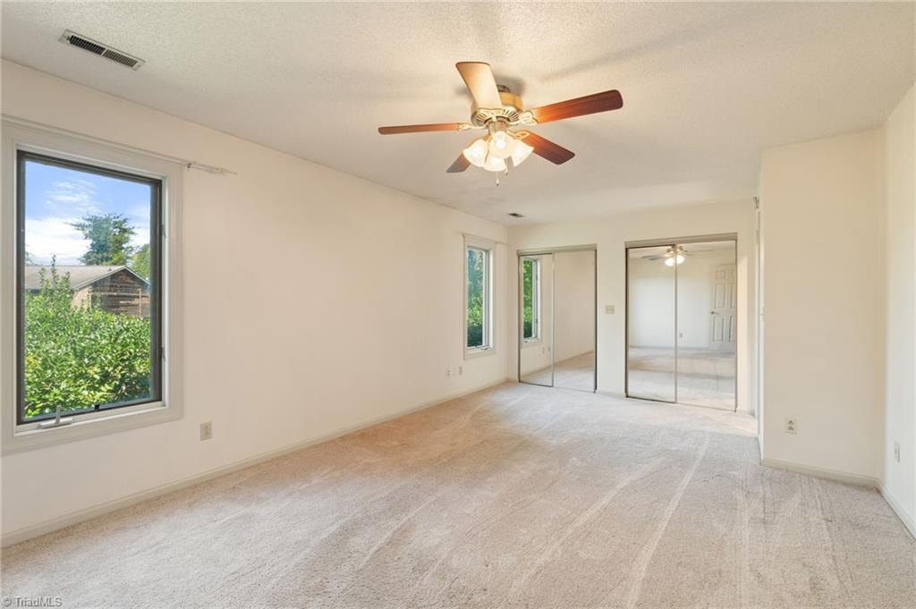 194 Kinloch Court, Winston-Salem