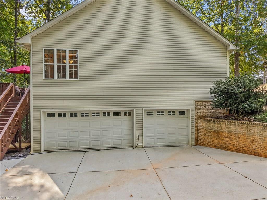 5012 Cedarwood Drive, Winston-Salem