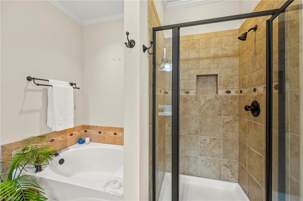 5012 Cedarwood Drive, Winston-Salem