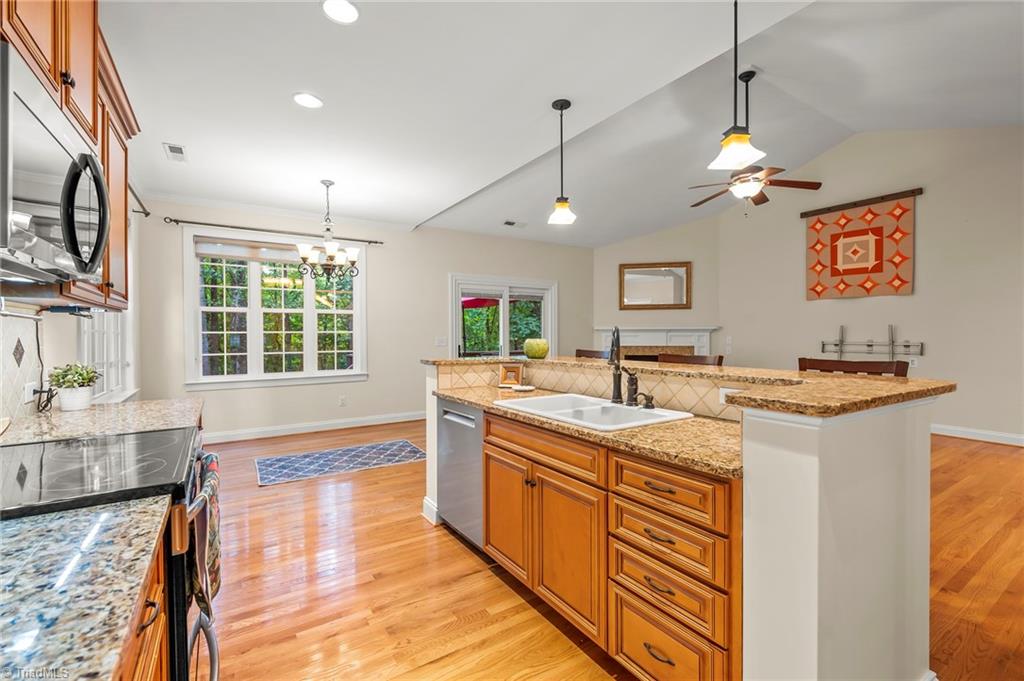 5012 Cedarwood Drive, Winston-Salem