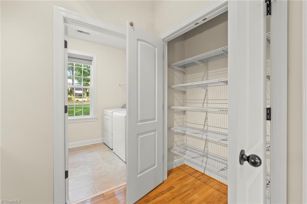 5012 Cedarwood Drive, Winston-Salem