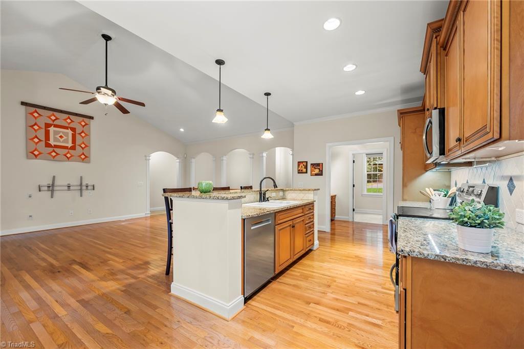 5012 Cedarwood Drive, Winston-Salem