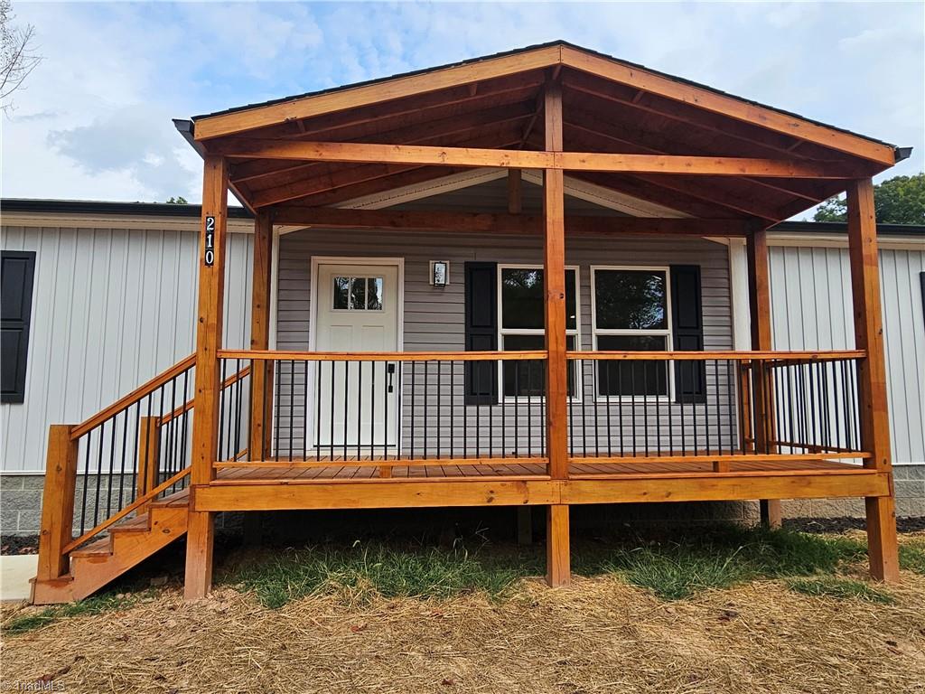 210 Westview Drive