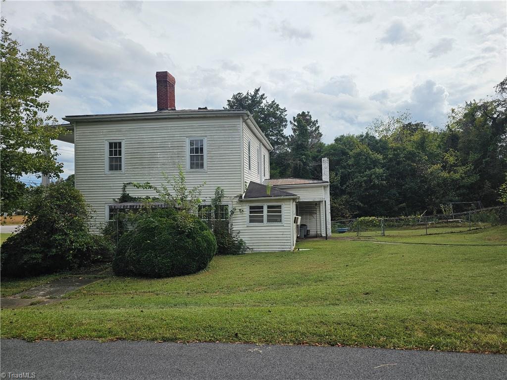 113 W Willow Street
