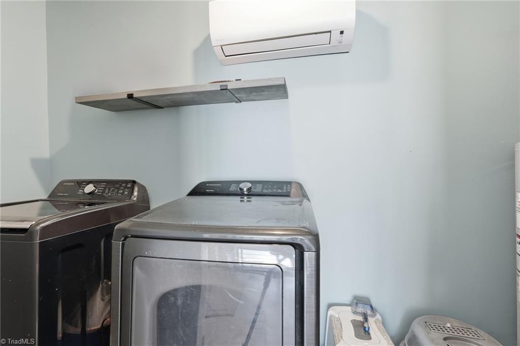 4274 Sunnydell Drive, Winston-Salem