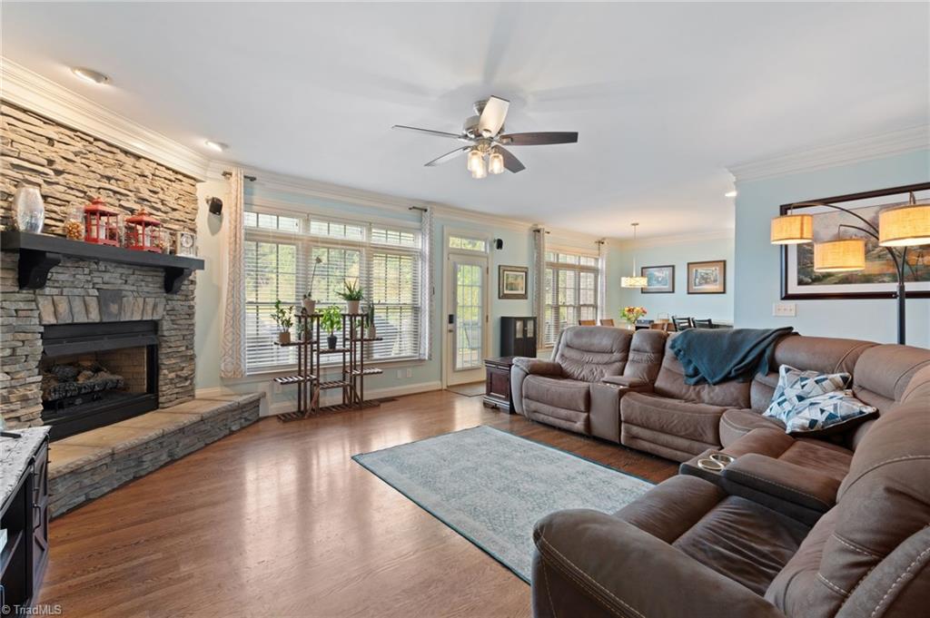 7906 Goldeneye Court