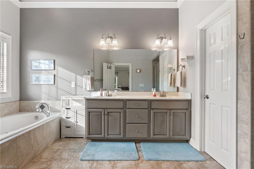 7906 Goldeneye Court
